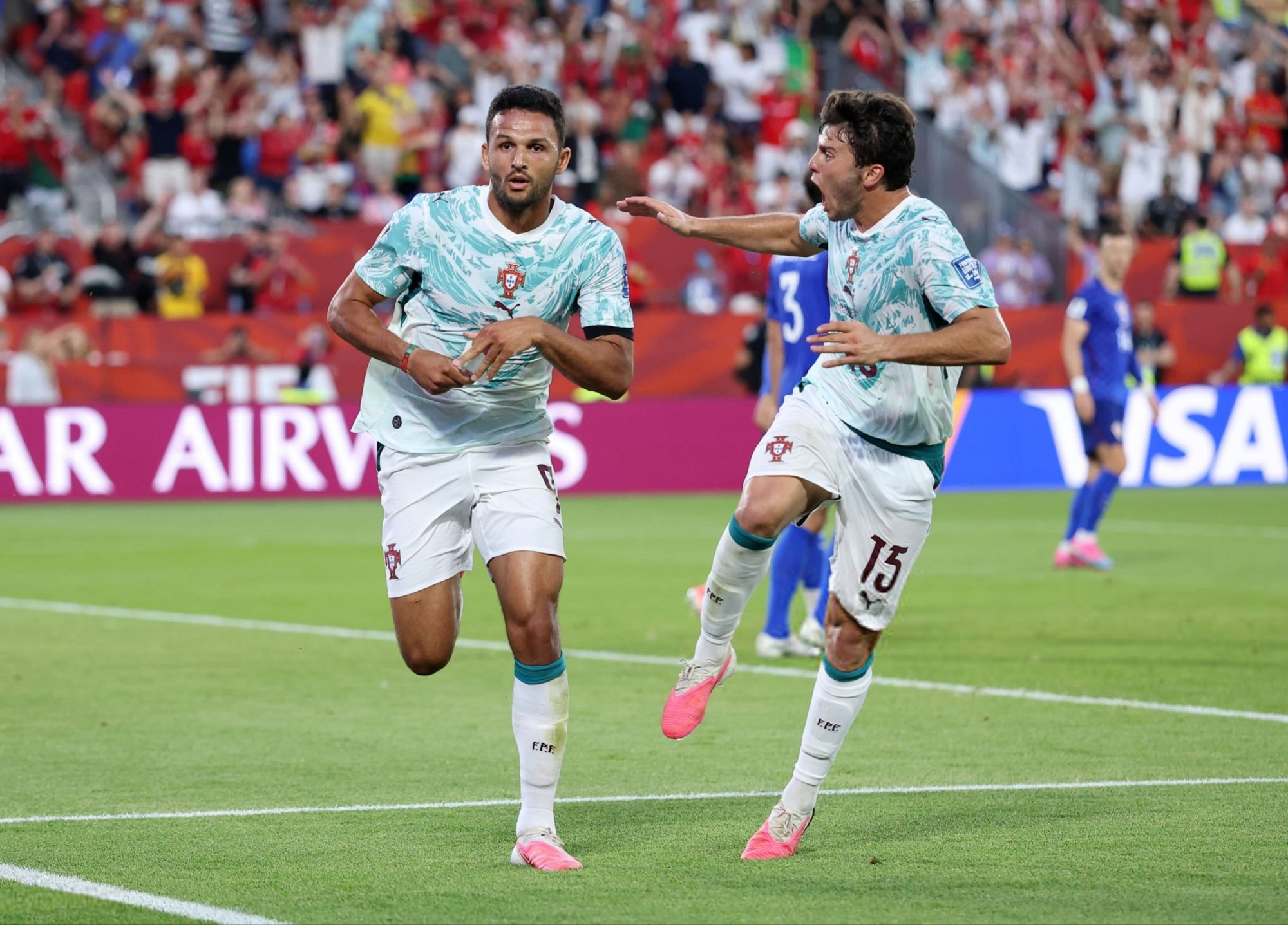 2489420